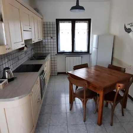 A Casa Di Vera - Vivi La Tua Valle D'Aosta Nus Esterno foto