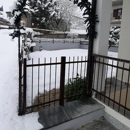 A Casa Di Vera - Vivi La Tua Valle D'Aosta Nus Esterno foto